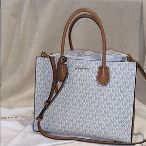 Michael Kors Tote